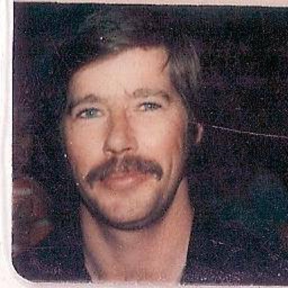 Welcome home to Simply Sinclair Style. - Picture 4 of 8